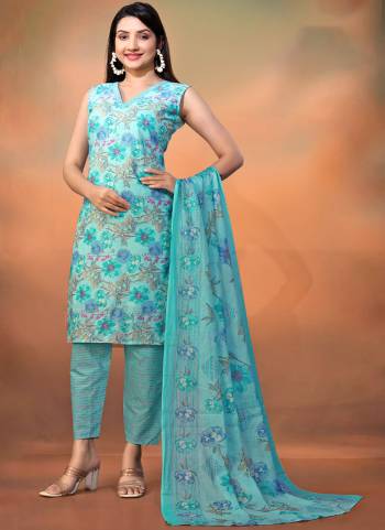 Grab These Beautiful Looking Readymade Top Bottom With Dupatta In Fine Colored.These Top And Bottom Are Cambric Cotton And Dupatta is Fabricated On Mal Cotton.Its Beautified With Designer Foil Printed.