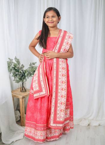 For A Designer Look,Grab These Kidswear Readymade Lehenga Choli in Fine Colored.These Choli Are Fabricated On Chinon Pair With Chinon Lehenga.Its Beautified With Digital Printed.