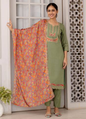 Attrective These Beautiful Looking Readymade Top Bottom With Dupatta.These Top And Bottom is Fabricated On Viscose And Chanderi Dupatta.Its Beautified With Designer Embroidery Work.