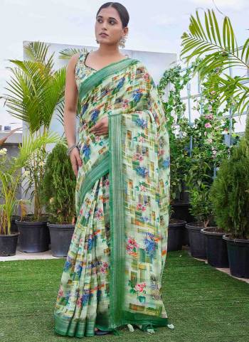 Looking These Fastival Wear Saree in Fine Colored.These Saree Are Linen Blend And Blouse is Linen Blend Fabricated.Its Beautified With Designer Digital Printed.