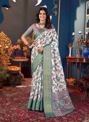  Looking These Party Wear Saree in Fine Colored.These Saree And Blouse is Fabricated On Jacquard Silk Pair.Its Beautified With Wevon Jari Border Designer With Designer Floral Printed.