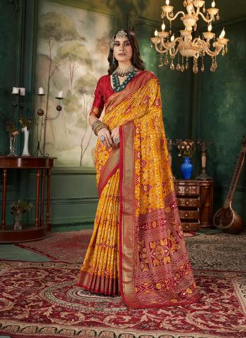 Garb These Party Wear Saree in Fine Colored.These Saree And Blouse is Fabricated On Tussar Silk Pair.Its Beautified With Wevon Jari Designer With Ikkat Printed.