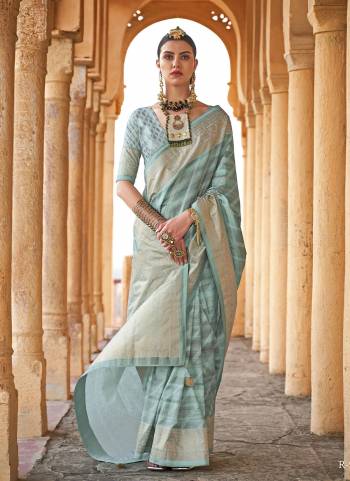 Looking These Fastival Wear Saree in Fine Colored.These Saree And Blouse is Fabricated On Viscose Silk.Its Beautified With Weaving Designer With H P Printed And Gold Foil.