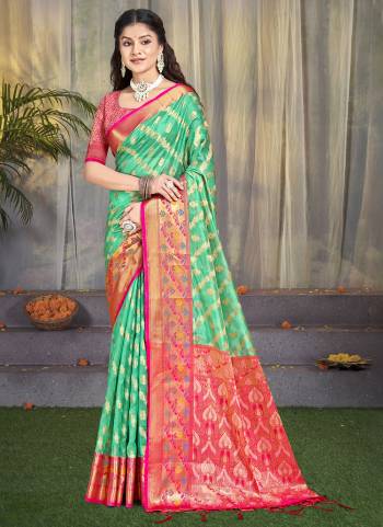 Garb These Fastive Wear Saree in Fine Colored.These Saree And Blouse is Fabricated On Silk.Its Beautified With Weavon Jacquard Designer.