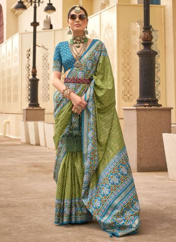 Looking These Fastival Wear Saree in Fine Colored.These Saree And Blouse is Fabricated On P V Silk.Its Beautified With Weaving Jari Designer With Patola Printed.