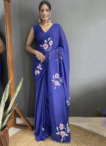 Looking These Ready To Wear Saree in Fine Colored.These Saree Are Faux Georgette And Blouse is Fabricated On Faux Georgette.Its Beautified With Designer Hand Printed Work.