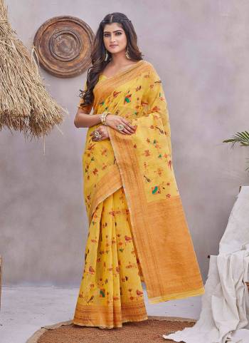 Attrective Look These Party Wear Saree in Fine Colored.These Saree And Blouse is Fabricated On Linen.Its Beautified With Wevon Jacquard Designer.