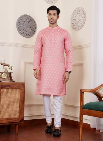 For A festive Wear,Grab These Readymade Kurta Payjama in Fine Colored.These Kurta is Fabricated On Viscose And Art Silk Bottom With Wevon Jacquard Designer.Buy Now.