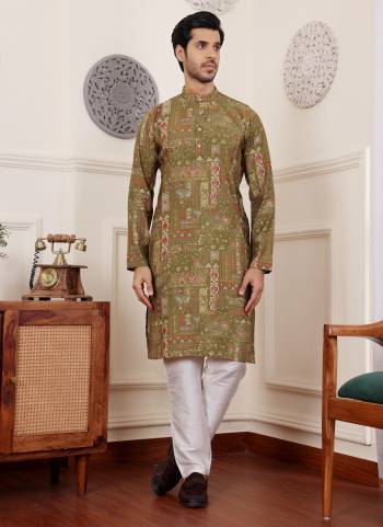 For A festive Wear,Grab These Readymade Kurta With Payjama in Fine Colored.These Kurta is Fabricated On Modal Silk And Art Silk Bottom With Designer Printed.Buy Now.