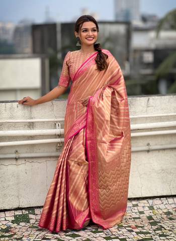 Attrective These Party Wear Saree in Fine Colored.These Saree And Blouse is Fabricated On Jari Tissue.Its Beautified With Weaving Jacquard Laheriya Designer.