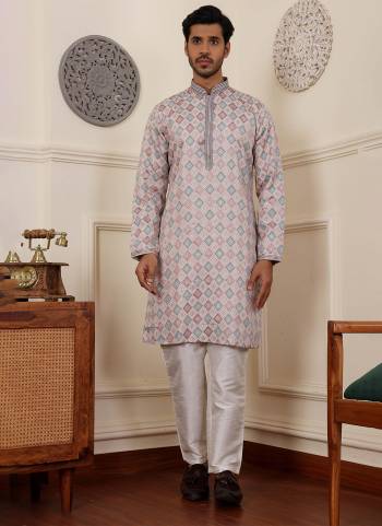 For A festive Wear,Grab These Readymade Kurta Payjama in Fine Colored.These Kurta is Fabricated On Viscose And Art Silk Bottom With Wevon Jacquard Designer.Buy Now.