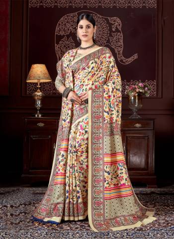 Grab These Winter Collction Saree With Shawl in Fine Colored.These Saree Are Pushmina And Blouse And Shawl is Fabricated On Pushmina.Its Beautified With Designer Digital Printed.