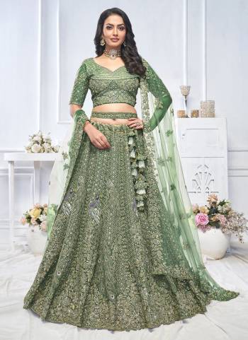 For A Fancy Designer Look,Grab These Lehenga Choli With Dupatta in Fine Colored.These Lehenga And Choli Are Soft Net And Dupatta Are Fabricated On Soft Net Pair.Its Beautified With Heavy Designer Thread,Jari,Sequance Embroidery,Stone Work.