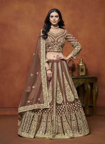 For A Designer Look,Grab These Lehenga Choli in Fine Colored.These Lehenga And Blouse Are Fabricated On Net Pair With Net Dupatta.Its Beautified With Designer Embroidery Work.