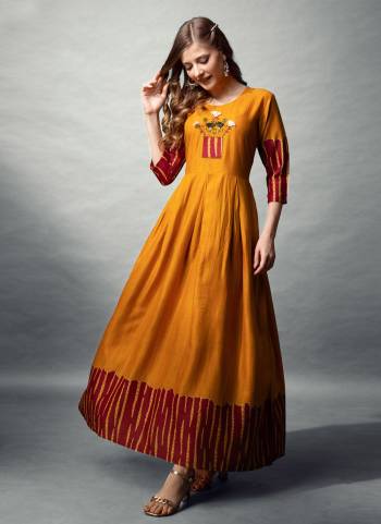 Attrective These Beautiful Looking Readymade Long Kurti.These Kurti is Fabricated On Rayon.Its Beautified With Designer Printed With Hand Work .