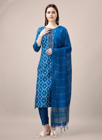 Attrective These Beautiful Looking Readymade Suits.These Top And Bottom is Fabricated On Rayon And Silk Blend Dupatta.Its Beautified With Designer Printed With Embroidery Work .