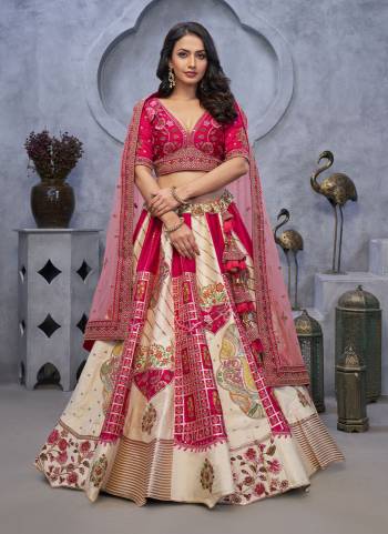 For A Fancy Designer Look,Grab These Lehenga Choli With Dupatta in Fine Colored.These Lehenga And Choli Are Organza And Dupatta Are Fabricated On Soft Net Pair.Its Beautified With Heavy Designer Embroidery,Stone Work.