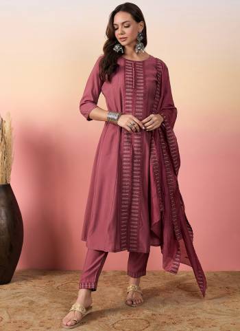 Attrective These Beautiful Looking Readymade Suits.These Top And Bottom Are Silk And Dupatta Are Silk Blend Fabricated.Its Beautified  With Handloom Wevon,Disigner Thread Embroidery Work.