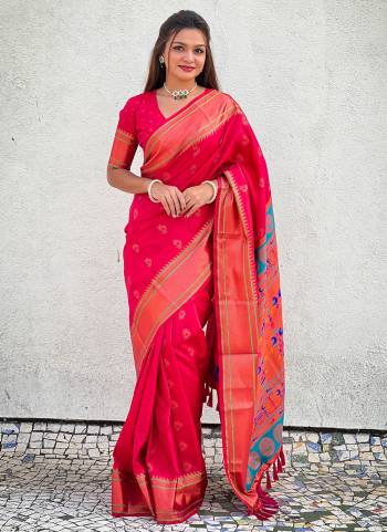 Attrective These Party Wear Saree in Fine Colored.These Saree And Blouse is Fabricated On Soft Silk.Its Beautified With Weaving Jacquard Nath Meenakari Designer.