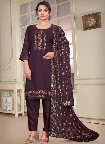 Grab These Beautiful Looking Readymade Top Bottom With Dupatta In Fine Colored.These Top And Dupatta Are Star Georgette And Bottom is Fabricated On Santoon.Its Beautified With Designer Embroidery Work.