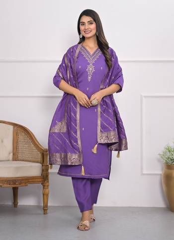 Attrective These Designer Suit in Fine Colored Pair With Bottom And Dupatta.These Top And Bottom Are Fabricated On Viscose Silk Pair With Jacquard Dupatta.Its Beautified With Designer Embroidery Work.