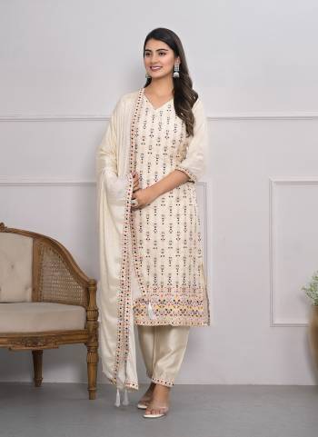 Attrective These Designer Suit in Fine Colored Pair With Bottom And Dupatta.These Top And Bottom Are Fabricated On Jacquard Silk Pair With Chinon Dupatta.Its Beautified With Designer Embroidery Work.