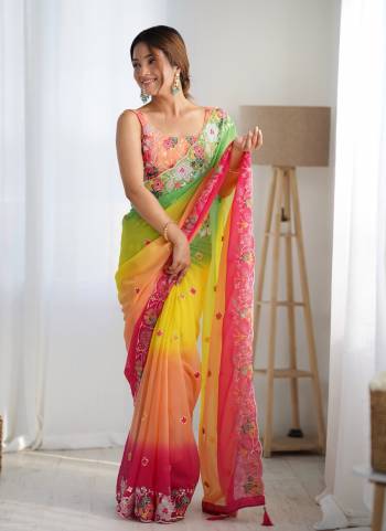 Attrective These Party Wear Saree in Fine Dual Shaded Colored.These Saree Are Georgette And Blouse is Georgette Fabricated.Its Beautified With Pedding Color Printed With Designer Multy Thread,Sequance Embroidery Work.