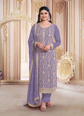 Looking These Designer Suit in Fine Colored Pair With Bottom And Dupatta.These Top Are Georgette And Dupatta Are Fabricated On Georgette Pair With Santoon Bottom.Its Beautified With Santoon Inner.Its Beautified With Heavy Designer Thread,Sequance Embroidery Work.