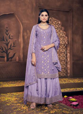 Attrective Looking These Plazzo Suit in Fine Colored Pair With Bottom And Dupatta.These Top Are Viscose Chinon And Dupatta Are Fabricated On Chinon Pair With Chinon Bottom.Its Beautified With Wevon Jacquard Designer, Embroidery Work.