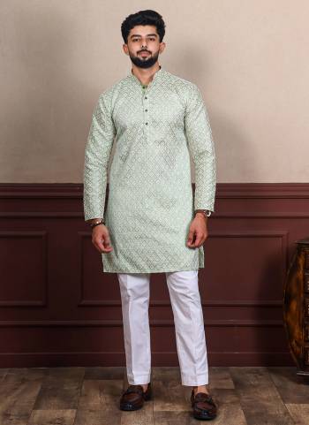 For A festive Wear,Grab These Readymade Kurta With Pyjama in Fine Colored.These Kurta is Fabricated On Khadi Silk And Art Silk Pyjama With Designer Chikankari Embroidery Work.Buy Now.