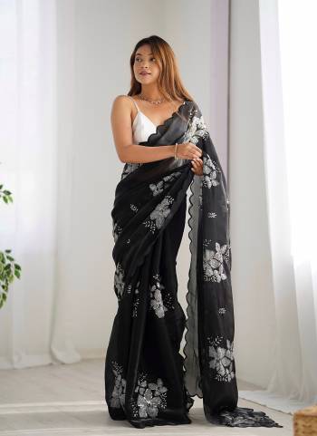 Looking These Party Wear Saree in Fine Colored.These Saree Are Jimmy choo And Blouse is Satin Silk Fabricated.Its Beautified With Designer Sequance Embroidery Work.