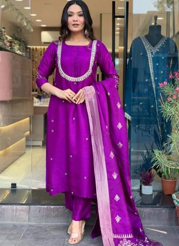 Garb These Beautiful Looking Readymade Suits.These Top Are Chanderi Silk And Bottom Chanderi Silk And Dupatta Banarasi Silk Fabricated.Its Beautified With Disigner Embroidery Work.