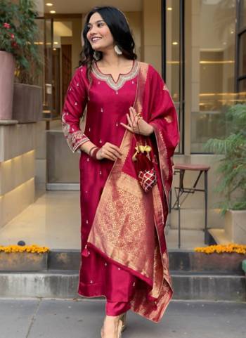 Garb These Beautiful Looking Readymade Suits.These Top Are Roman Silk And Bottom Roman Silk And Dupatta Banarasi Silk Fabricated.Its Beautified With Disigner Embroidery Work.