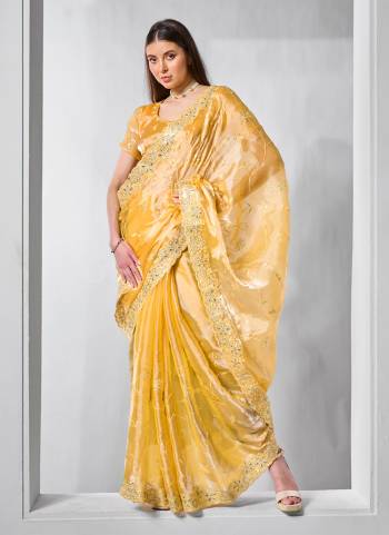 Attrctive These Fancy Saree in Fine Colored.These Saree Are Burburry And Blouse is Fabricated On Art Silk Pair.Its Beautified With Disigner Embroidery Work.