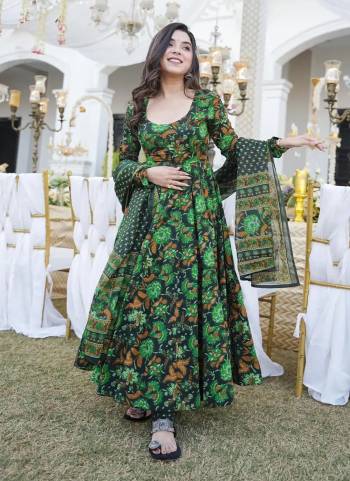 Attrective Looking These Beautiful Looking Readymade Suits.These Top And Bottom is Fabricated On Muslin And Muslin Dupatta.Its Beautified With Designer Digital Printed.