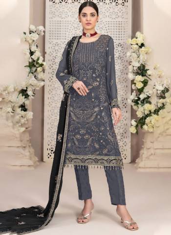 Garb These Designer Suit in Fine Colored Pair With Bottom And Dupatta.These Top Are Georgette And Dupatta Are Fabricated On Georgette Pair With Santoon Bottom.Its Beautified With Santoon Inner.Its Beautified With Heavy Designer Embroidery Work.