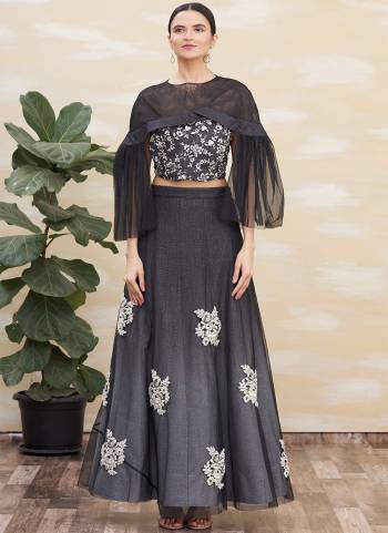 A Designer Look,Grab These  Lehenga Choli in Fine Colored.These Lehenga And Blouse Are Shimmer Lycra Fabricated.Its Beautified With Designer Embroidery Work.