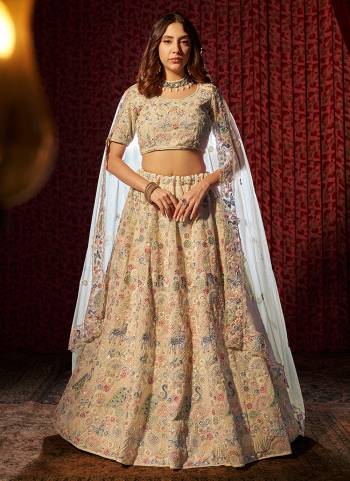 For A Designer Look,Grab These Lehenga Choli in Fine Colored.These Lehenga And Blouse Are Fabricated On Georgette Pair With Soft Net Dupatta.Its Beautified With Designer Sequance Embroidery Work.