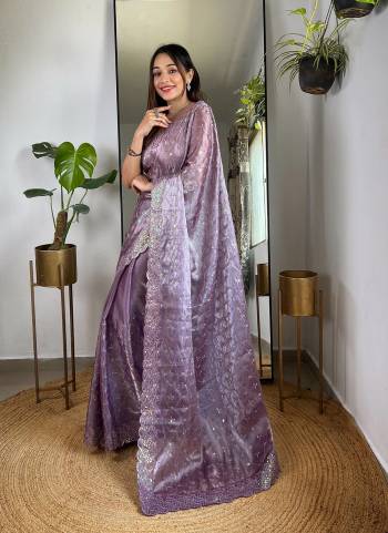 Looking These Party Wear Saree in Fine Colored.These Saree Are Jimmy Choo And Blouse is Mono Diamond Silk Fabricated.Its Beautified With Designer Thread,Sequance Embroidery Work.