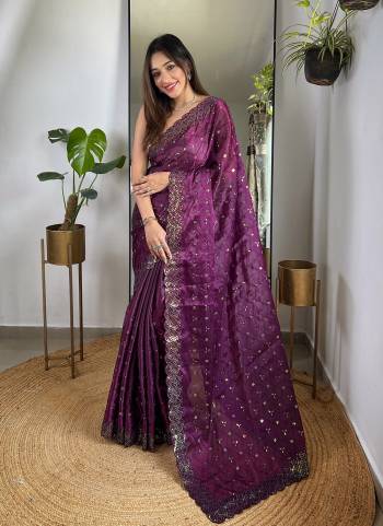 Looking These Party Wear Saree in Fine Colored.These Saree Are Jimmy Choo And Blouse is Mono Diamond Silk Fabricated.Its Beautified With Designer Thread,Sequance Embroidery Work.