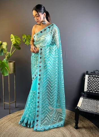 Looking These Party Wear Saree in Fine Colored.These Saree Are Butterfly Net And Blouse is Butterfly Net Fabricated.Its Beautified With Designer Foil Thread Embroidery,Stone Work.