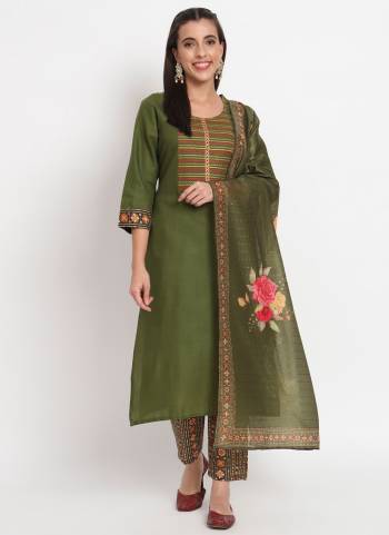 Garb These Beautiful Looking Readymade Suits.These Top Are Magic Cotton And Bottom Are Magic Cotton And Dupatta Are Muslin Fabricated.Its Beautified With Embroidery Work With Printed.