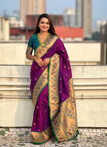 Attrective Look These Traditional Saree in Fine Colored.These Saree And Blouse is Fabricated On Soft Silk.Its Beautified With Weaving Paithani Meenakari Designer.