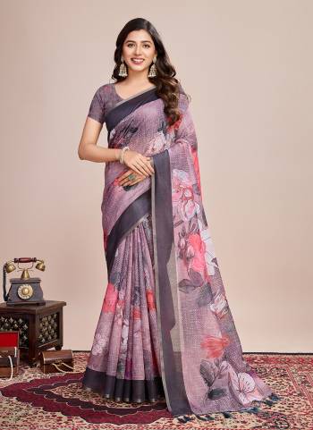 Attrective This Partywear Saree Paired With Blouse.This Saree And Blouse Are Linen Based Fabric With Weaving Jari Border With Designer Digital Printed. Buy This Pretty Saree Now.