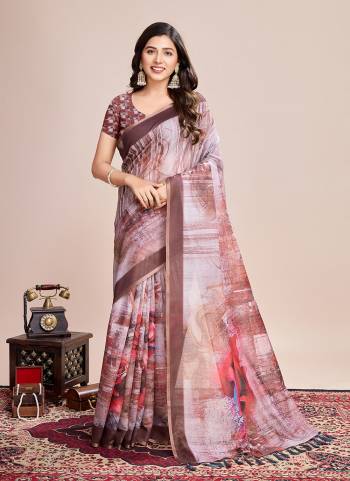 Attrective This Partywear Saree Paired With Blouse.This Saree And Blouse Are Linen Based Fabric With Weaving Jari Border With Designer Digital Printed. Buy This Pretty Saree Now.