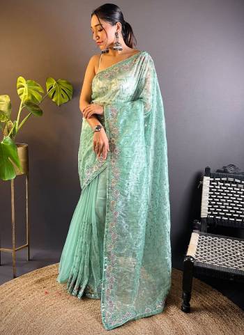 Looking These Party Wear Saree in Fine Colored.These Saree Are Twill Net And Blouse is Twill Net Fabricated.Its Beautified With Designer Thread,Sequance Embroidery Work.