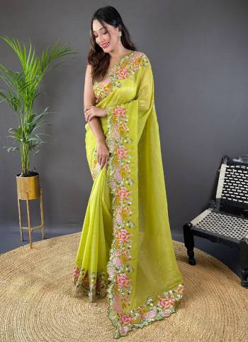 Garb These Party Wear Saree in Fine Colored.These Saree Are Glossy Silk And Blouse is Glossy Silk Fabricated.Its Beautified With Designer Cross Stich Multy Thread Embroidery Cut Work.