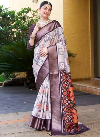 Looking These Party Wear Saree in Fine Colored Pair With Blouse.These Saree and Blouse Are Fabricated On Crepe.Its Beautified With Wevon Jari Patta Designer,Digital Printed.