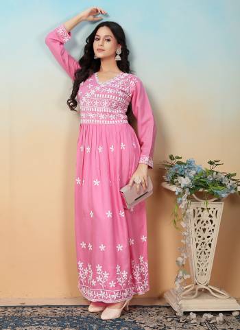 Looking These Beautiful Looking Readymade Long Kurti With Pant.These Long Kurti And Pant is Fabricated On Rayon.Its Beautified With Designer Chikankari Embroidery Work.