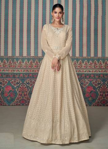 Attrective These Party Wear Anarkali Suit in Fine Colored Pair With Bottom And Dupatta.These Top Are Georgette And Dupatta Are Georgette And Pair With Santoon Bottom.Its Beautified With Santoon Inner.Its Beautified With Designer Chikankari Embroidery Work.